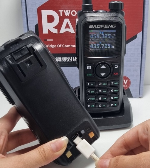 خرید فروش نمایندگی واکی تاکی قیمت بیسیم باوفنگ یووی UV-28