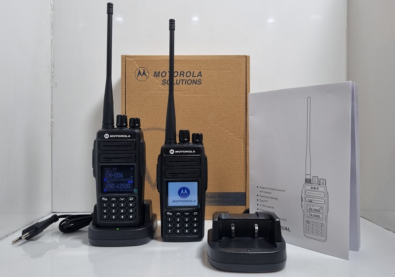 خرید فروش نمایندگی واکی تاکی قیمت بیسیم موتورولا MT-777P