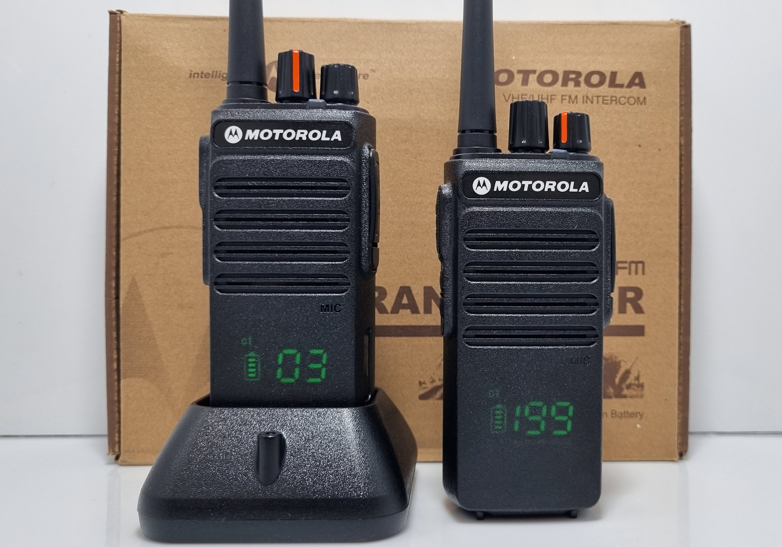 خرید فروش نمایندگی واکی تاکی قیمت بیسیم موتورولا CP-5810 برد بالا