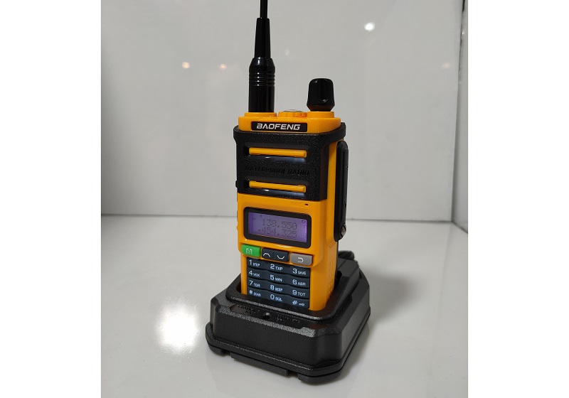 خرید فروش نمایندگی واکی تاکی قیمت بیسیم باوفنگ UV-9R Pro V2