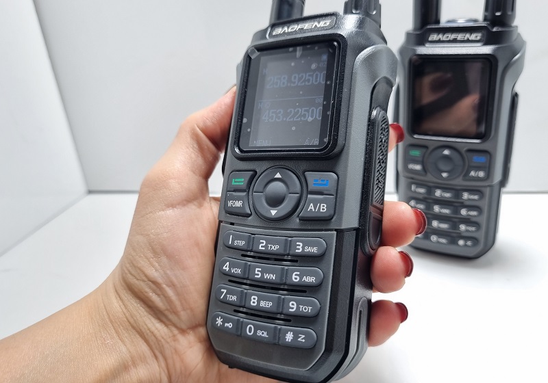 خرید فروش نمایندگی واکی تاکی قیمت بیسیم باوفنگ UV-21 Pro V2