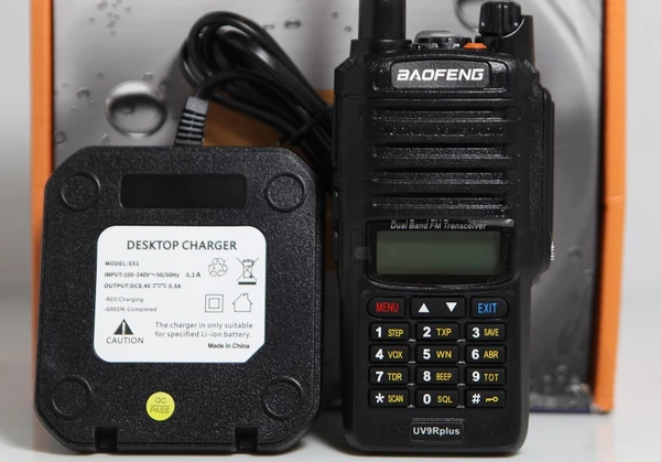 شارژر بیسیم Baofeng UV-9RPlus
